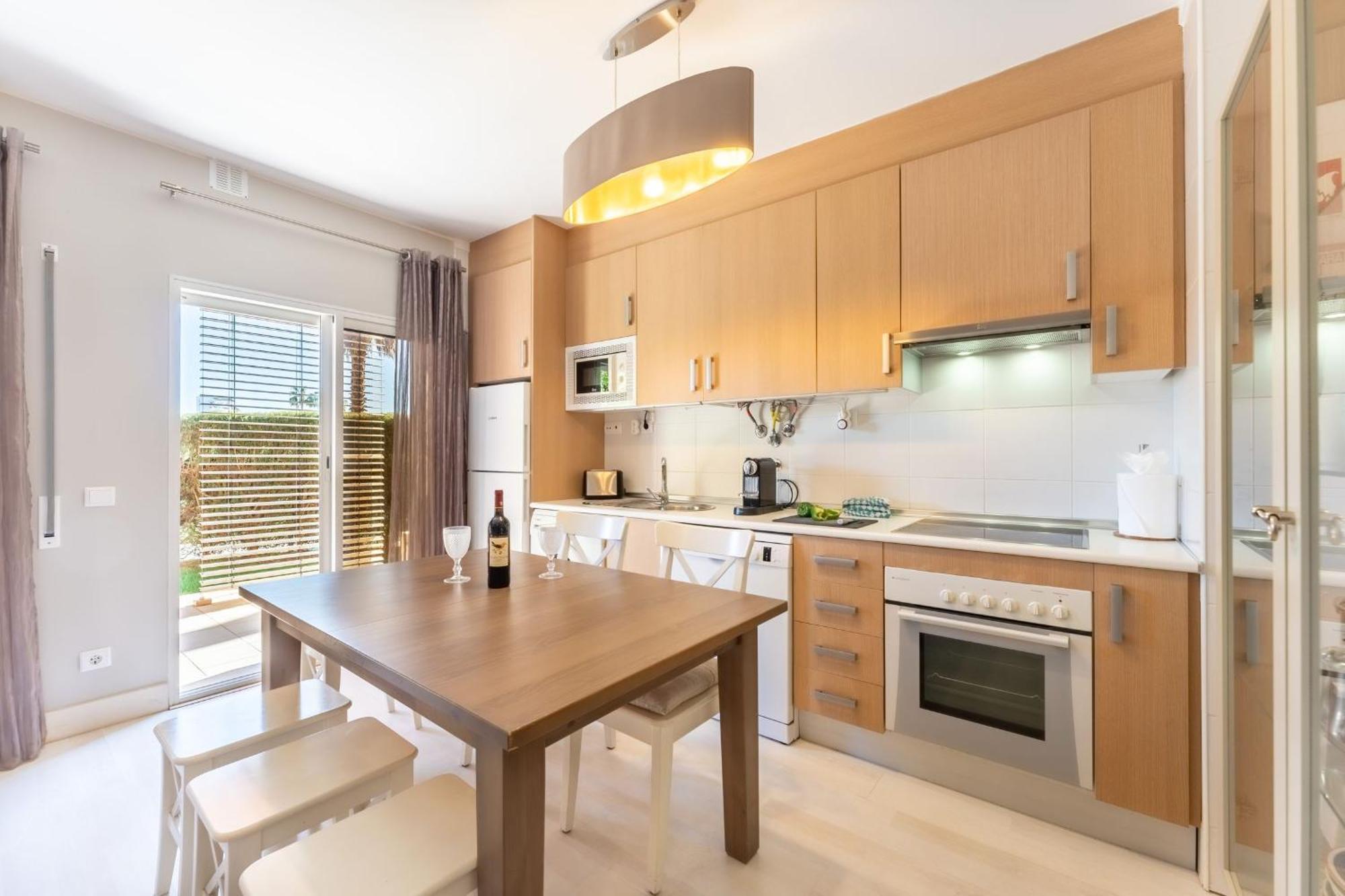 Serene Ocean 1 Bdr Apartment With Patio By Lovelystay Portimão Eksteriør billede